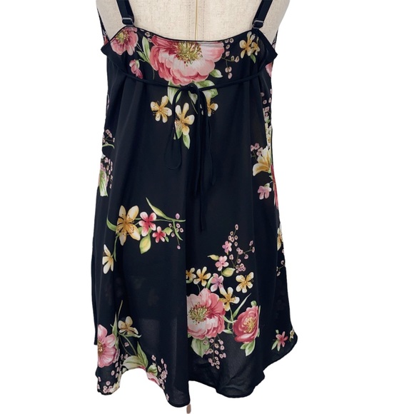 Oscar de la Renta Floral Chemise - Size Medium - Picture 6 of 11